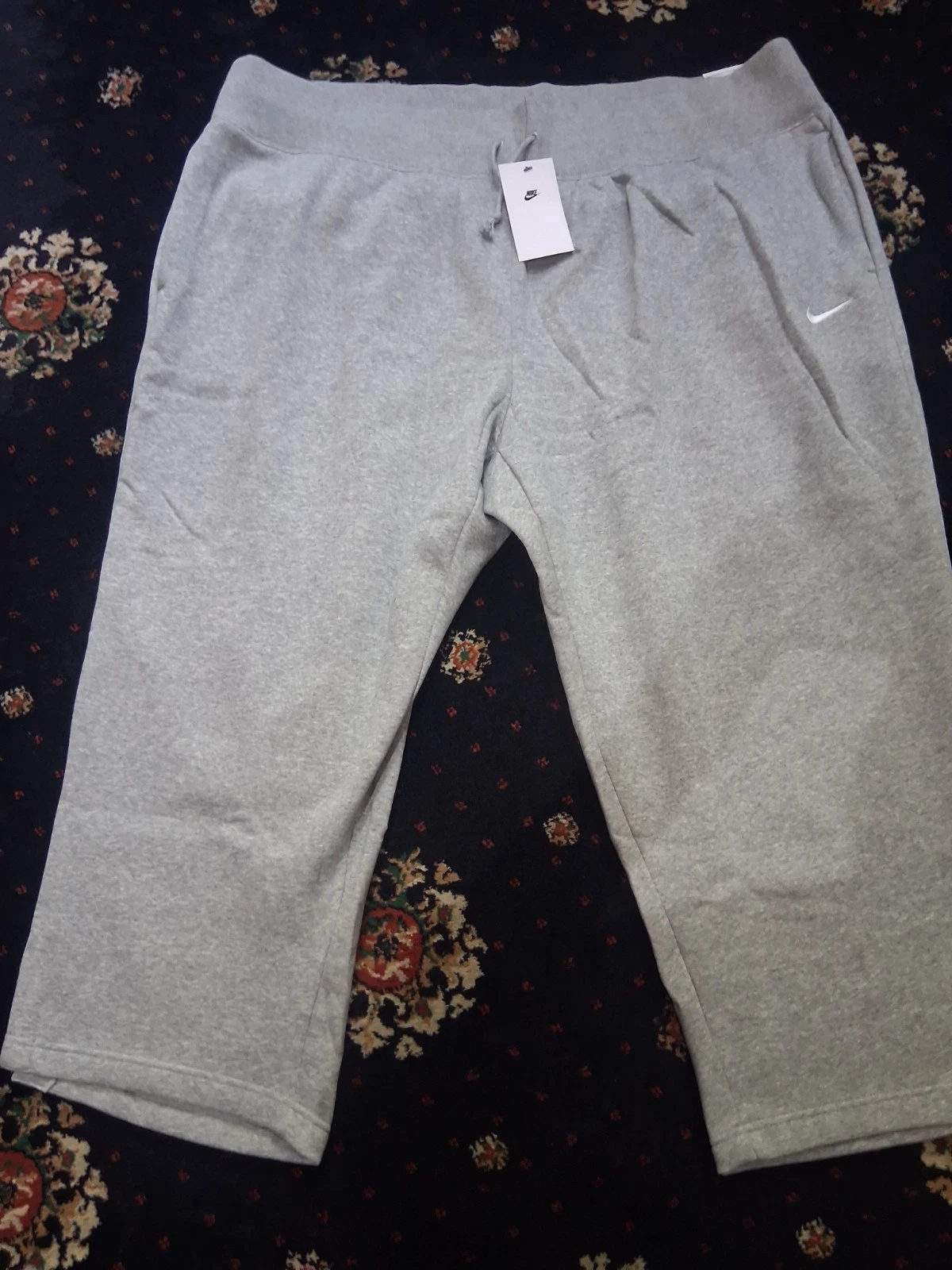 Nike Grey Women’s Plus Size Tracksuit Bottoms Size 4XL Grey DV5213-063 BNWT