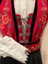 L/2X  EU46-48 NORWEGIAN FESTDRAKT BUNAD WITH APRON FROM NORWAY
