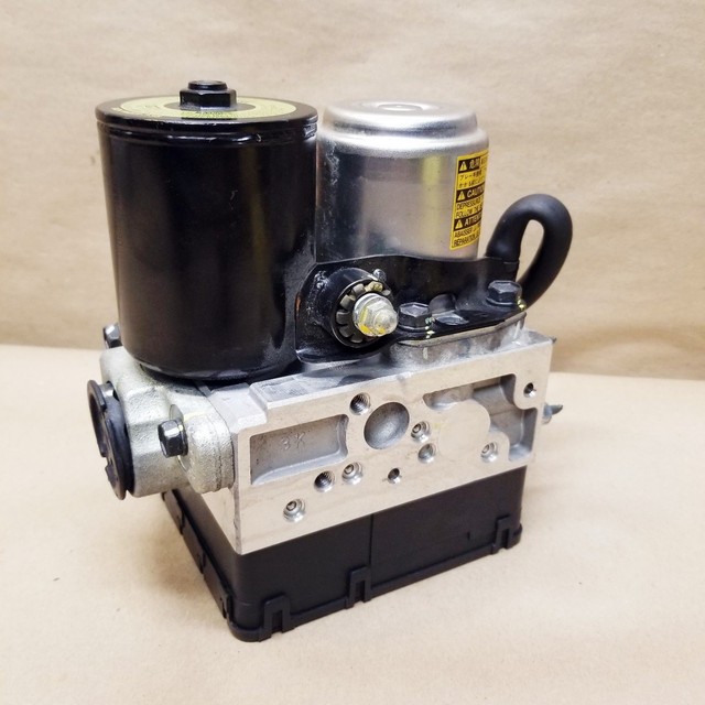 20062009 LEXUS GS430 GS450h ABS ANTILOCK PUMP ASSEMBLY 4451030260