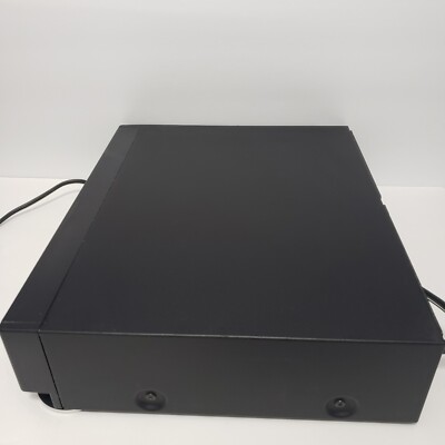 Magnavox VHS HQ 4 Head VCR Recorder VR9242 **For Parts or Repair
