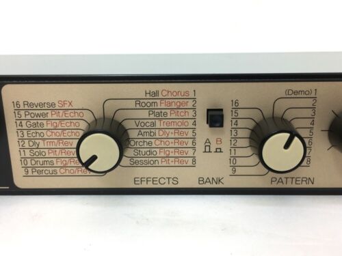 Zoom Studio 1204 Digital Reverb and Multi-Effect Signal Processor - Picture 4 of 8