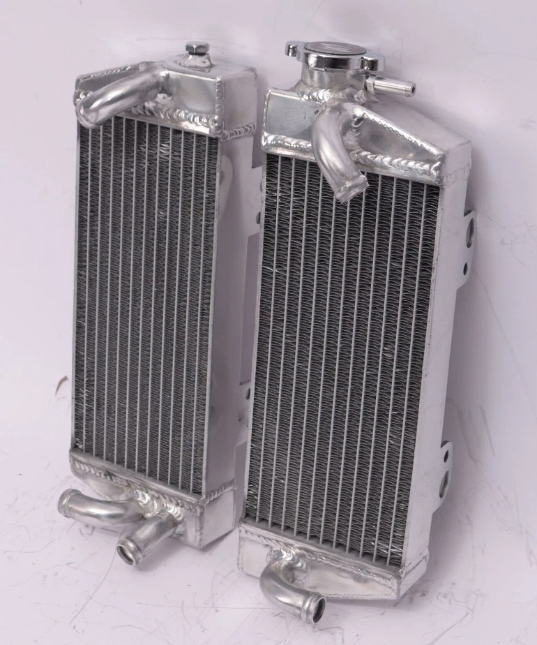 LS-NEW Aluminum Radiator FOR 1998-2003 KTM 250/300/380 SX/SXS/EGS/EXC/MXC (L+R) - Image 2 of 4