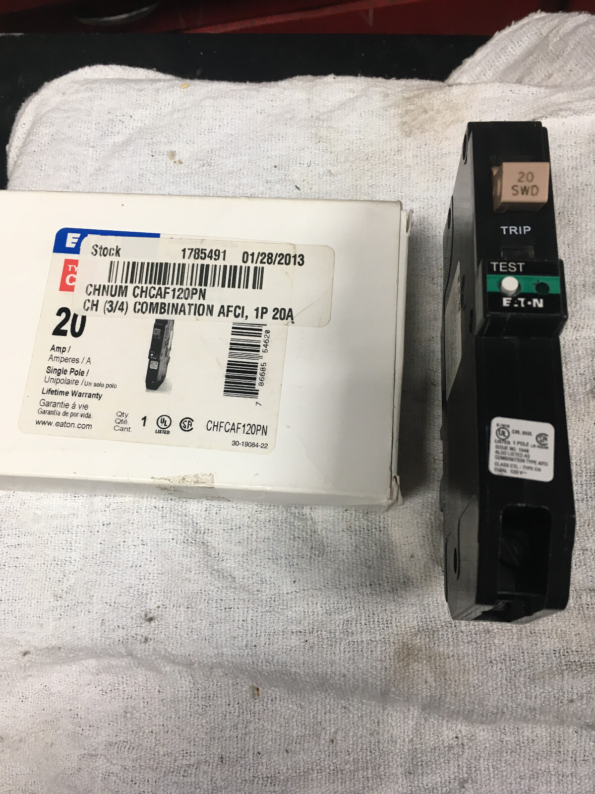 Electrical CHF120 3/4 Inch Type CHF Standard Circuit Breaker | Cooper Electric