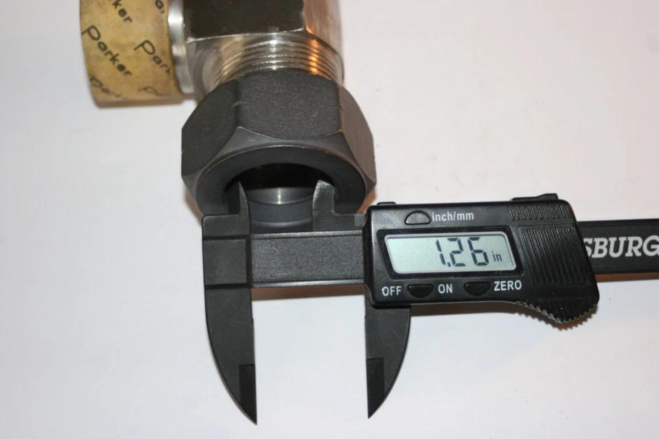 1 1/4" Tube x 1 1/4" MNPT 316ss Hydraulic Elbow Fitting Parker 20 CBU-SS - Image 4 of 4