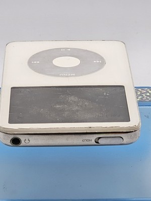 Apple iPod Classic A1136 5th Generation 30GB White Tested E15 | eBay