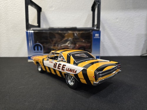 HIGHWAY 61 RON MANCINI 1968 DODGE DART 440 GTS DETROIT DEALERS BEE LEAVER 1:18 - Picture 13 of 20