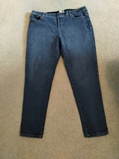 DG2 by Diane Gilman Stretch Denim Comfort Waist Straight Leg Jean Indigo