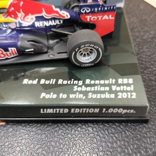 Minichamps 1/43 Red Bull Renault RB8 Sebastian Vettel Suzuka 2012 sign 413120301 - Picture 3 of 7