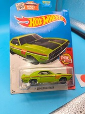 Hot Wheels THEN AND NOW 1971 Green Dodge Challenger 1/64 HC53