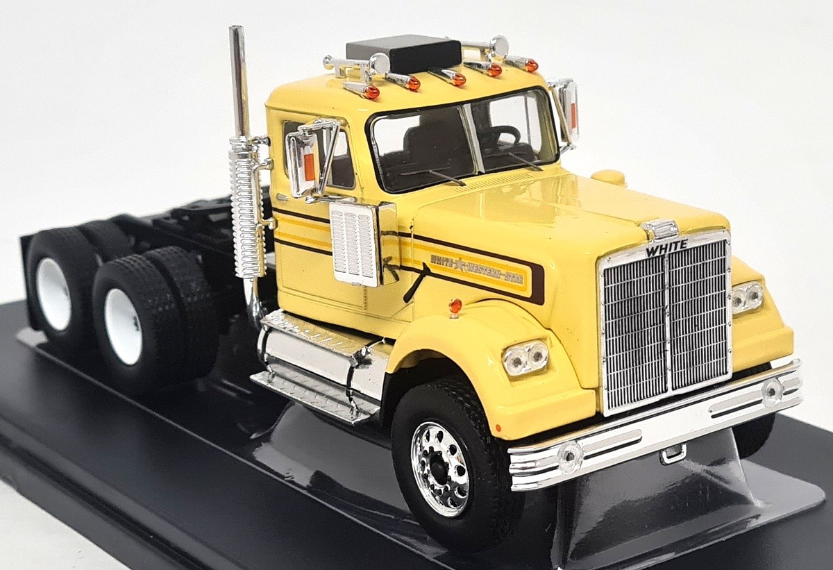 iXO 1/43 - White Western Star 4864 1970 Yellow Diecast Scale Model Truck