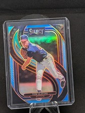 2025 Select Tom Glavine Light Blue Premier Level 83/199🔥 Braves