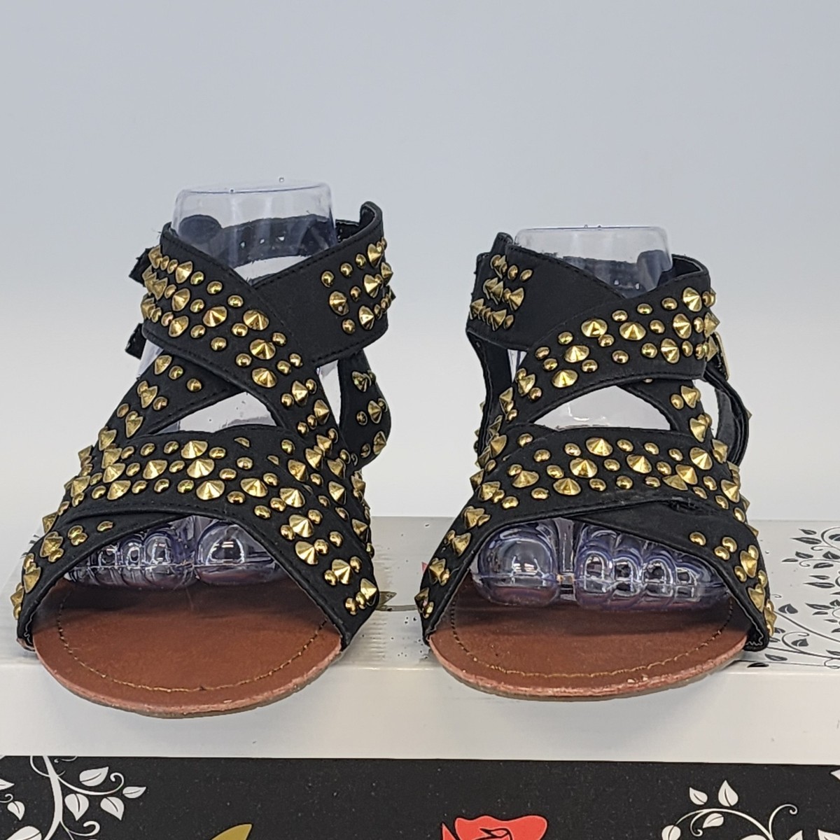 Anna CUTSY-4 Studs Sandals Shoes Women's 8 Black Gold Ankle Strap