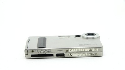 CASIO EXILIM EX-S1 Silver Compact Digital Camera 1.2MP From Japan