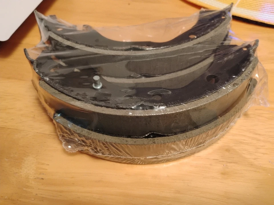 Zapatas de freno Napa Proformer para Scion, Corolla, Prius nuevas TS10945 Foto 3 de 4