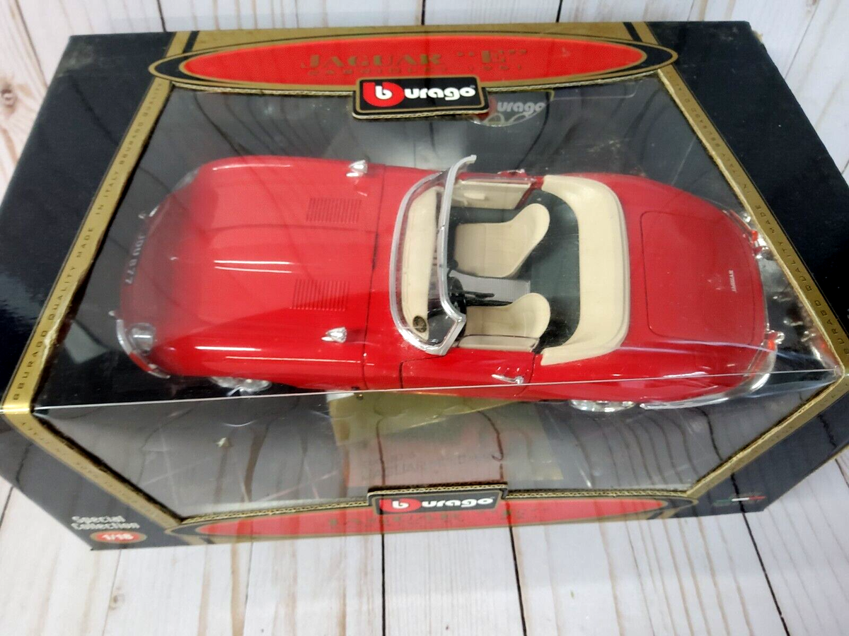 自動車 burago Jaguar E-Type Coupe 1/18 Amazon.com: Bburago 1: 18 Jaguar E Coupe (1961) (Colors May