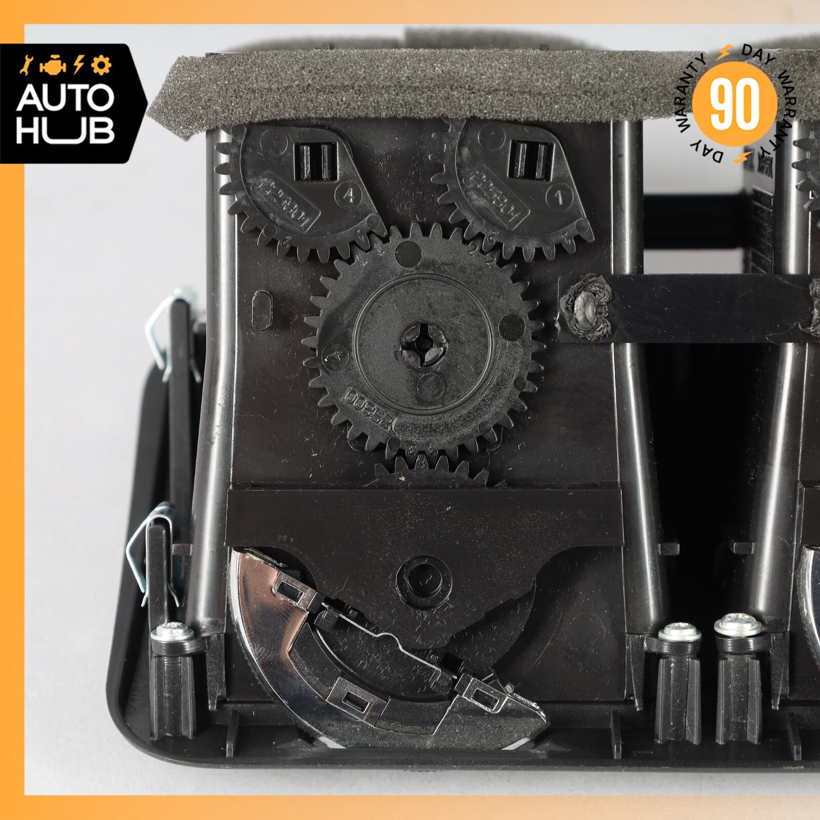 04-18 Maserati Granturismo M145 Rear Center Console AC A/C Air Vent OEM