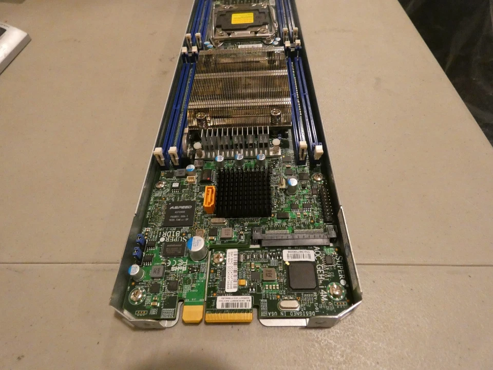 SUPERMICRO Blade Server MICROBLADE MBI-6128R-T2 Intel Xeon 8 Core 2.4GHZ SR206 - Image 2 of 4