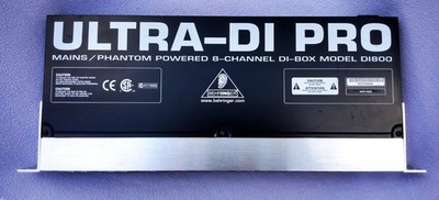 Behringer Ultra-DI Pro DI800 Phantom Powered 8-Channel Direct Box