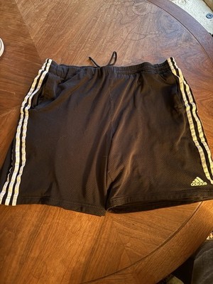 Adidas Men s Black Shorts Size Extra Large With Three White Stripes