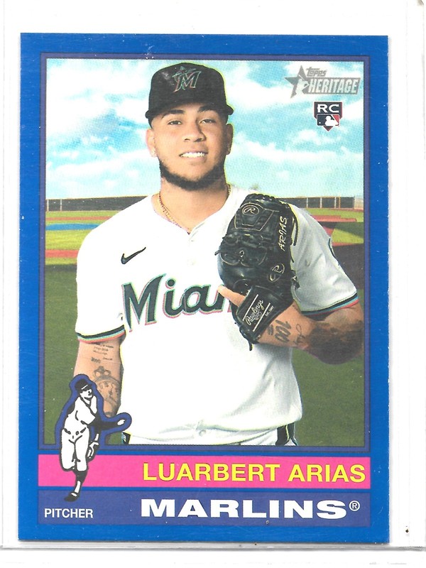 2025 Topps Heritage - Dark Blue Border #672 Luarbert Arias RC Miami Marlins