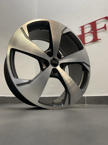 1x Original Audi A5 S5 8B Felge 20 Zoll 8B3601025M Bicolor 20“