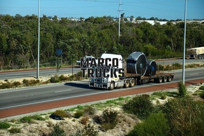 LKW Foto Freightliner Argosy Pritschen-LKW Australien weiß 745 #g8vm