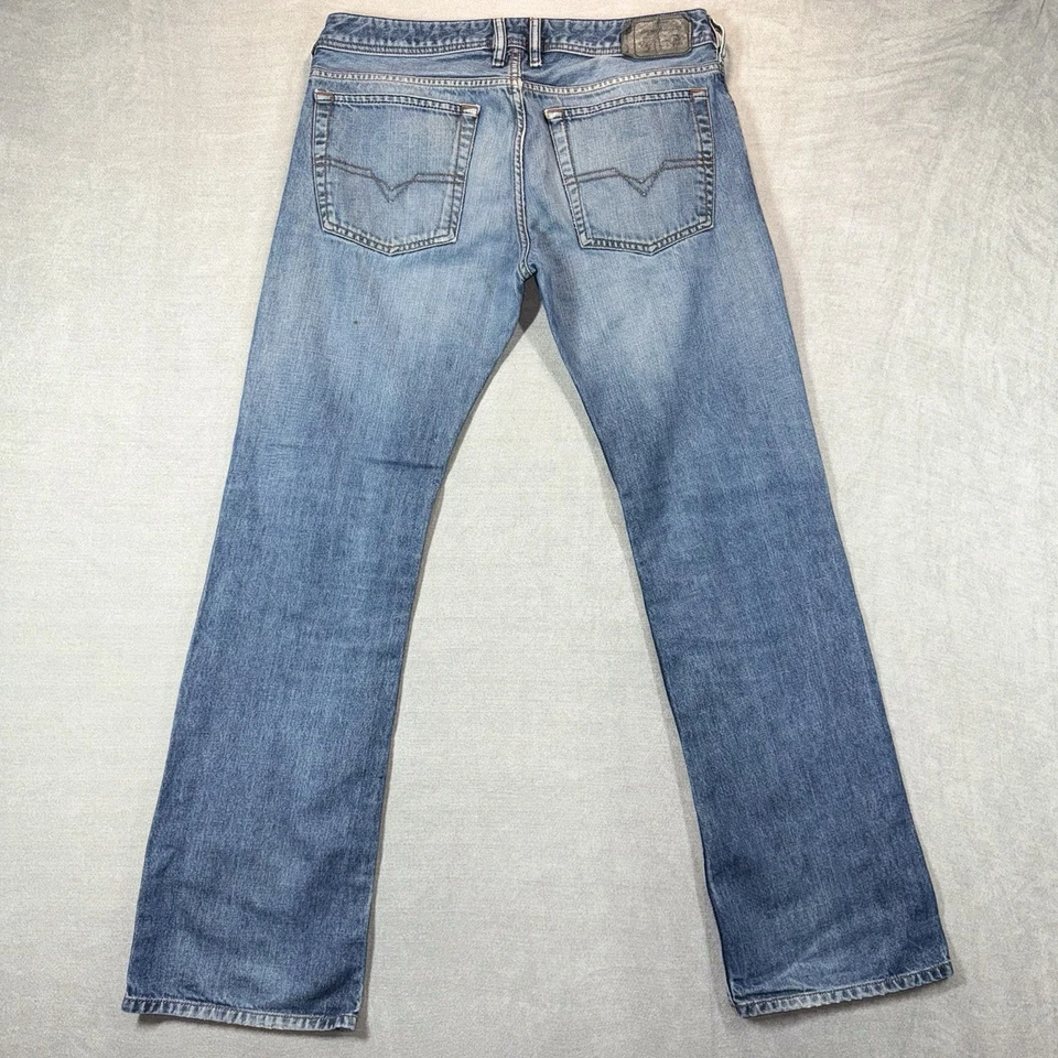 Pantalones de mezclilla Diesel Zatiny Bootcut para hombre 32x32 botones desgastados mosca Western Rodeo 0842C Foto 3 de 4