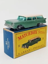 Matchbox Series Lesney No31b Ford Fairlane American Station Wagon, Black Base 