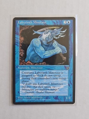 Labyrinth Minotaur (Art A) - Homelands - MP - MTG Magic - Common - Creature 