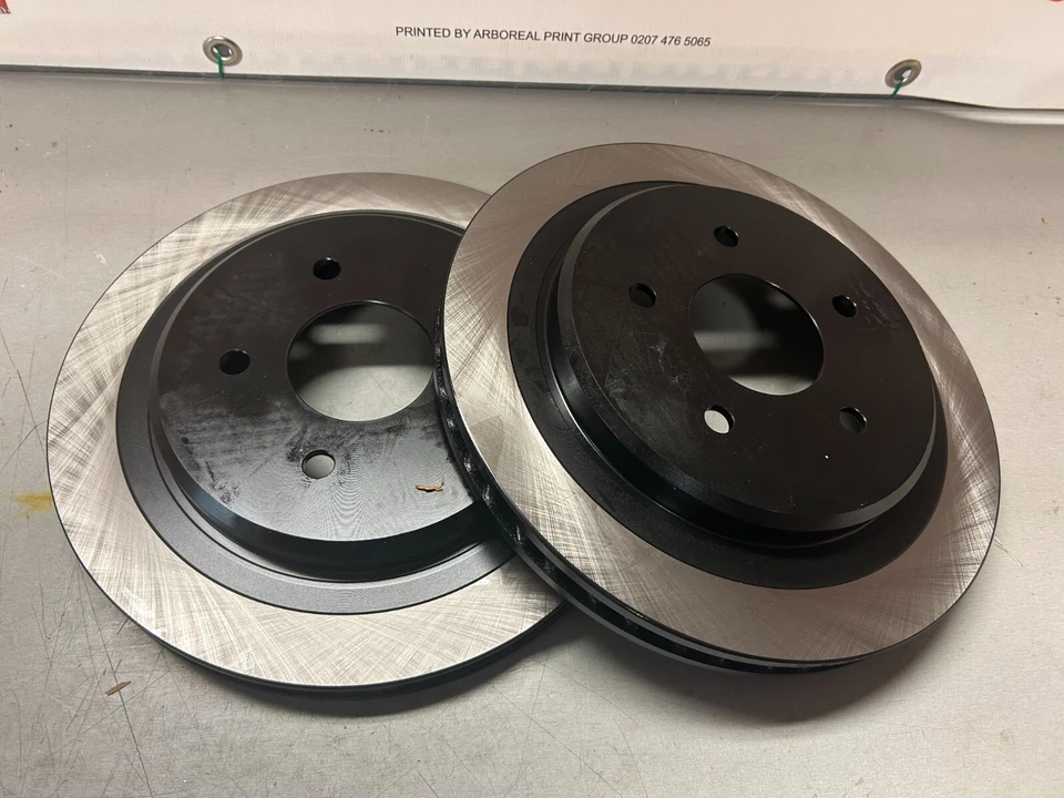 1997/2004 corvette rear brake discs - Image 2 of 2