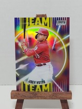 2022 Stadium Club Chrome Beam Team Refractor #BT-17 Joey Votto - Cincinnati Reds