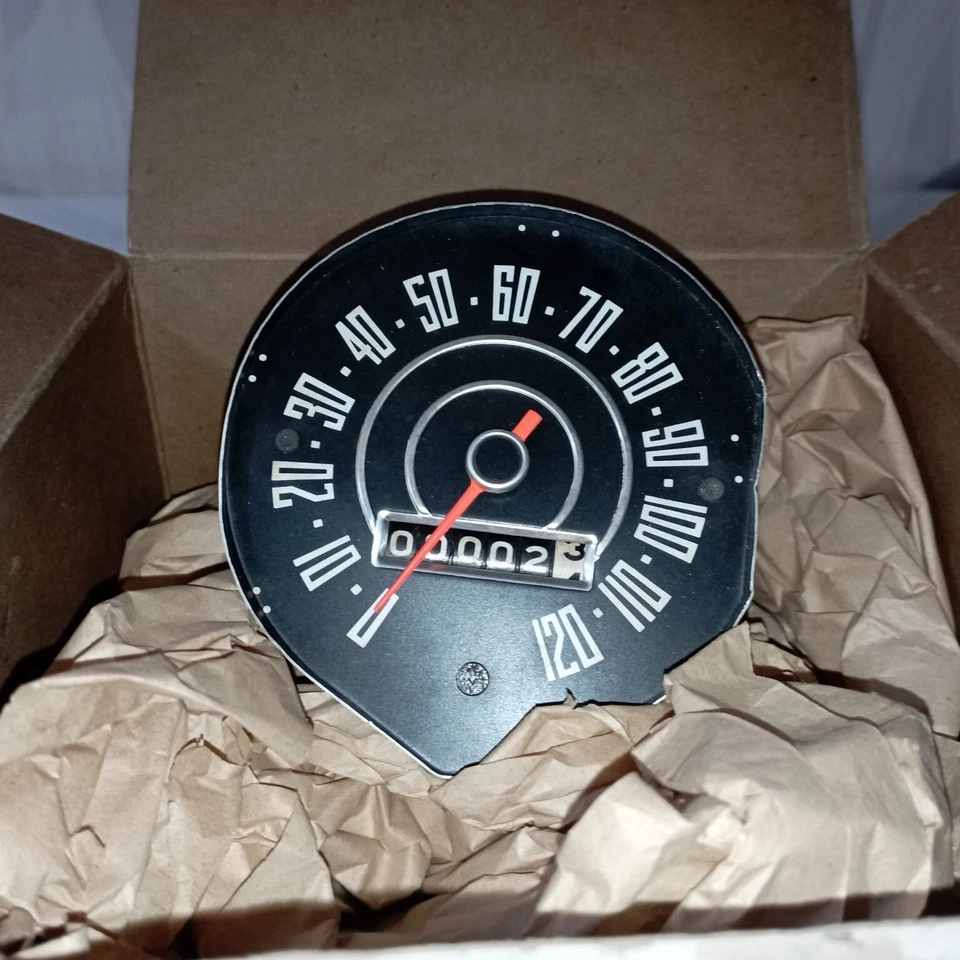 Nuevo de Lote Antiguo Jeep Wagoneer FSJ J10 J20 Velocímetro Conjunto 120 Foto 2 de 4