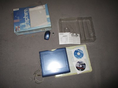 COMPUTER ZEICHNEN PROGRAMM SOFTWARE UND HARDWARE UND PEN BOARD CDS DAS KONVOLUT