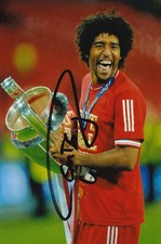 Dante Hand Signed 6x4 Inch Bayern Munich football photo