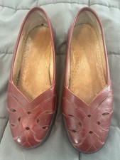 Vintage Leather Shoe Red Size 6