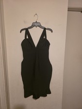 Boohoo Chic Black Sleevless With Ruffling At The Bottom Dress Size 10