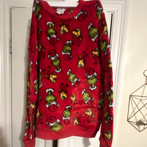 Men’s Grinch & Max Christmas Graphic Print sweater Top L