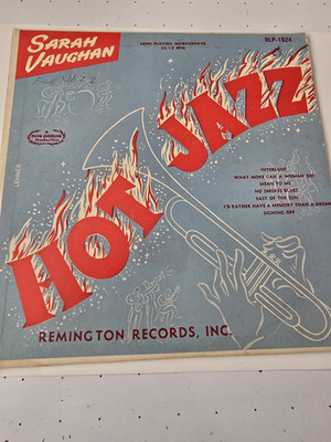 VINYL LP by SARAH VAUGHAN ''HOT JAZZ'' (1953) JAZZ / REMINGTON RLP-1024 10''