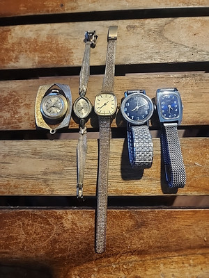 Lot of 3 Antique Wind Up Watches Timex Date & Supreme Bangle Watch Silver‎ Gold Vintage 1980s Timex Diver Mechanical Ladies Watch, Gold  main image 4