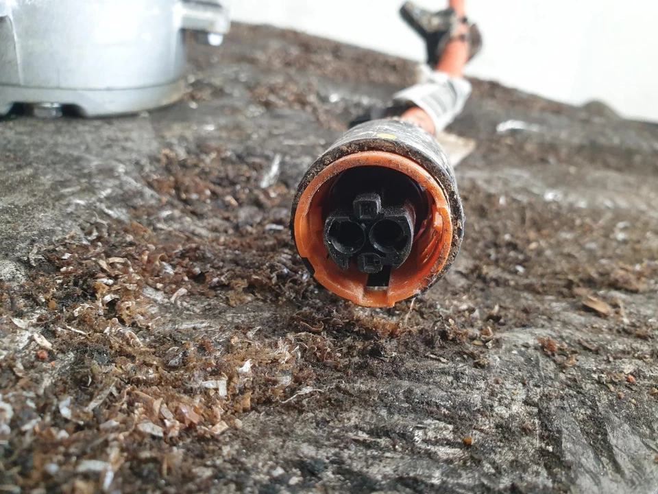 VOLVO XC40 AIR CON COMPRESSOR A/C PUMP 2022 1.5L PETROL B3154T5-EU6 PHEV - Image 3 of 4