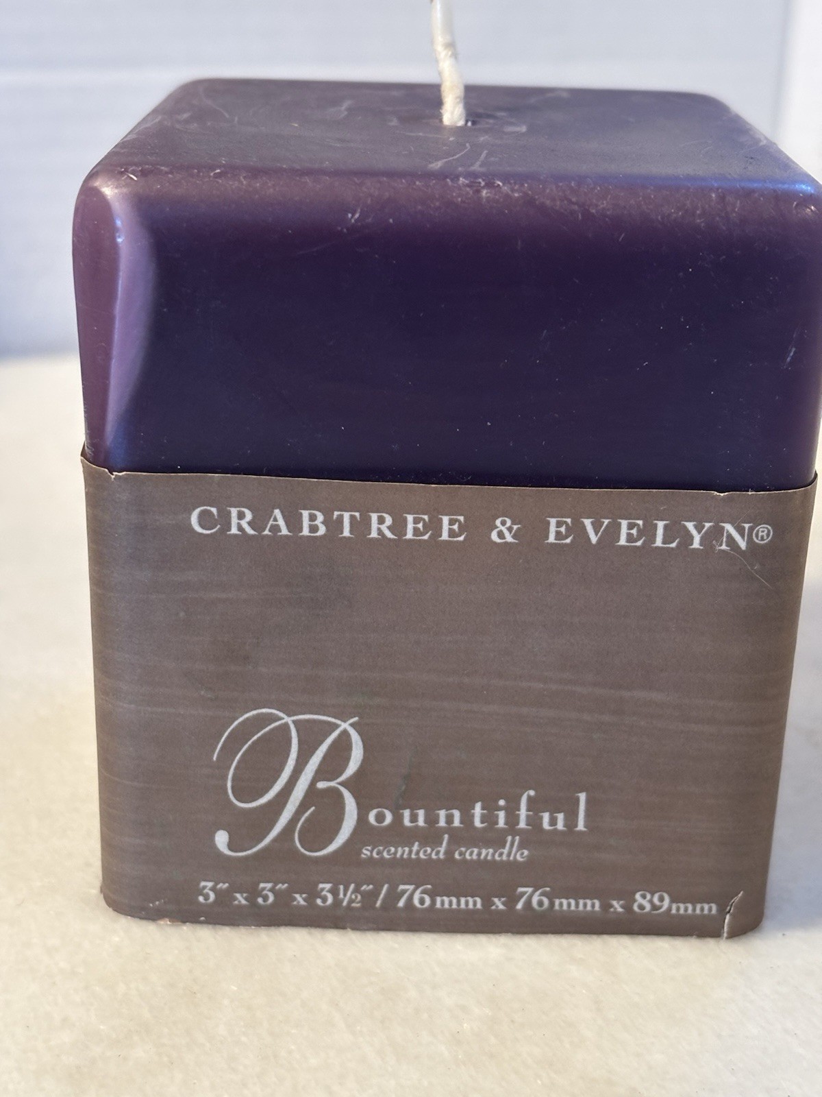 Vtg Crabtree & Evelyn Bountiful Fragrance Candle- 3x3x3.5 Ra