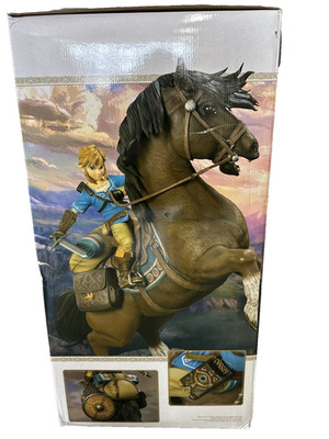 First 4 Figures - Zelda - The Legend of Zelda: Breath of The Wild - Link on Hors