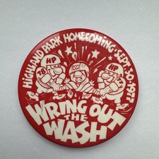 1977 Highland Park Homecoming Pinback Button Pin Football Minnesota