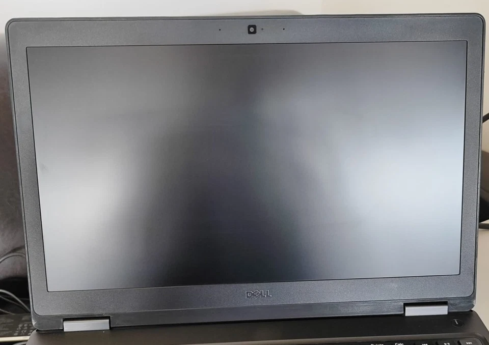 Dell Latitude 5580 · i5-7200U · 8GB · 256GB, Foto 3 von 4