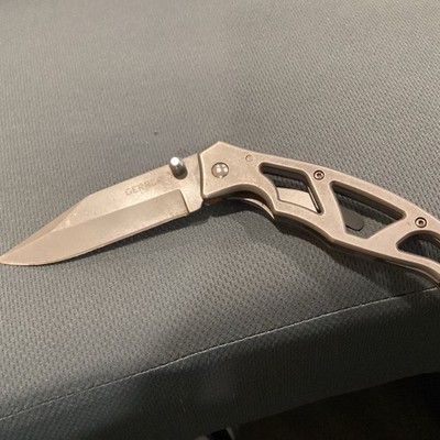 Gerber Knife 4660322CO. Good Used Condition TSA G2