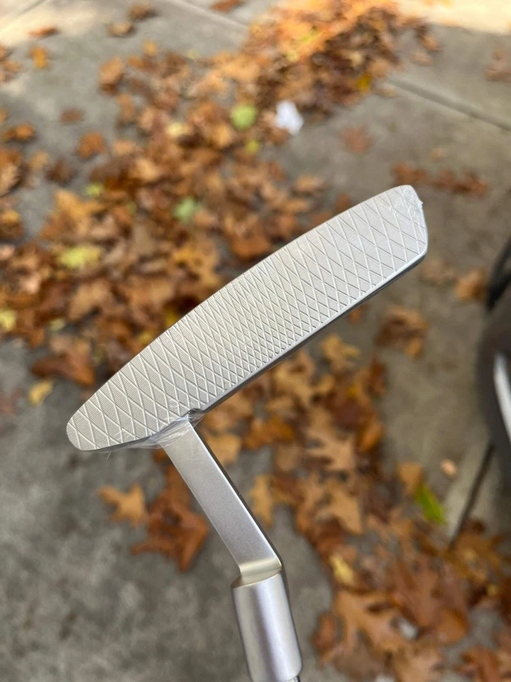 Cleveland HB Soft Milled 4 Putter 35″ +HC NEW - Image 2 of 4