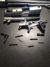 RUGER SR40C 40 CAL SS PARTS