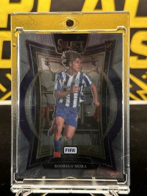 Rodrigo Mora   Select FIFA 24/25   Rookie Card (RC)