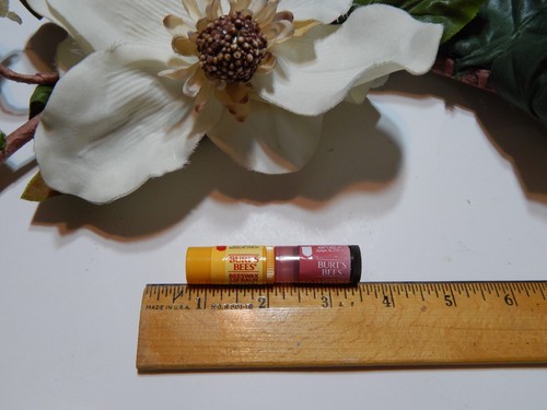 4 Burt's Bees Mini 2 Pk Vitamin E Peppermint - Rose - Red Dahlia Tinted Lip Balm - Picture 5 of 5
