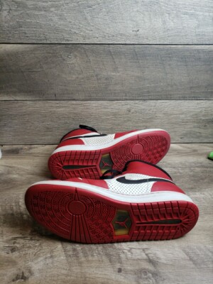 Air Jordan Alpha 1 Chicago Size 13 2009 392813-101 LN4 Red White